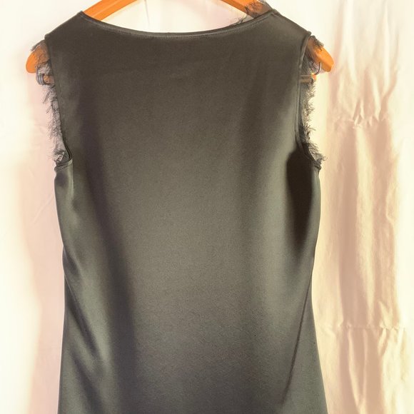 St John Caviar (Dark Black) Shell size P - Picture 2 of 9